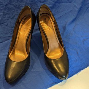 Black Matte Leather Pumps